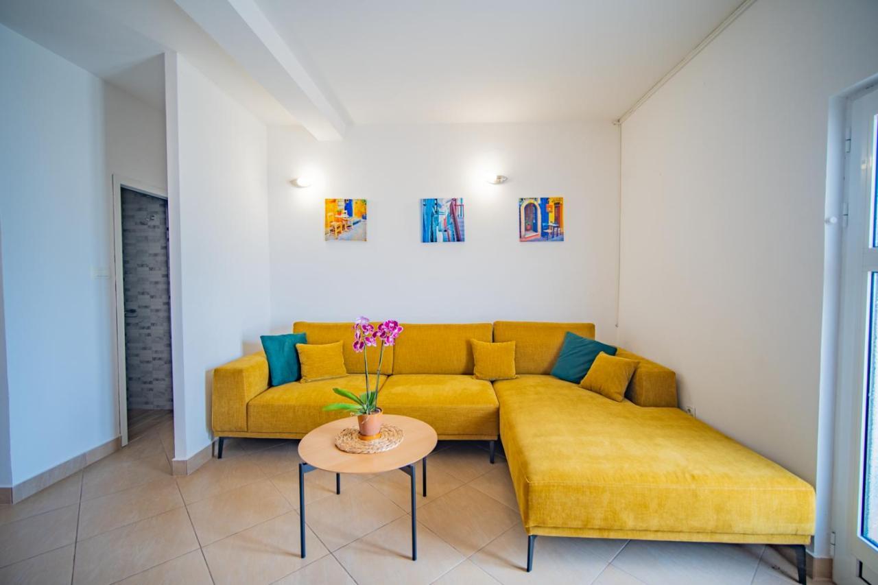 Apartments Novo Mulo Tivat Exterior foto
